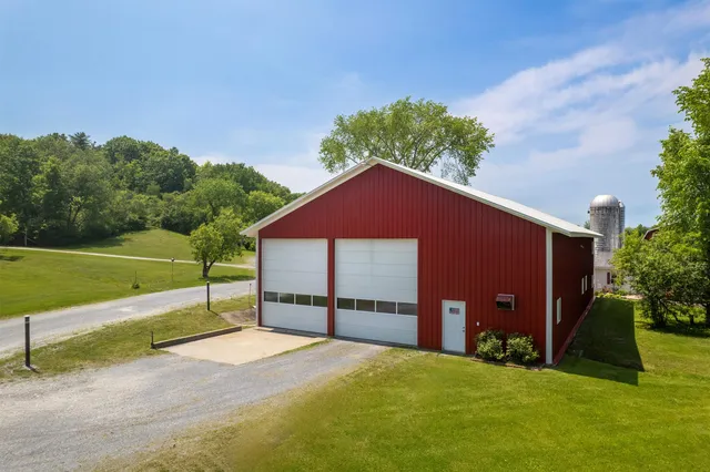 $1,499,000 | 640 Orchard Drive, Bridport, VT 05734