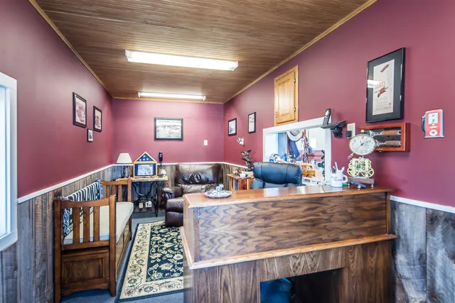 $1,499,000 | 640 Orchard Drive, Bridport, VT 05734