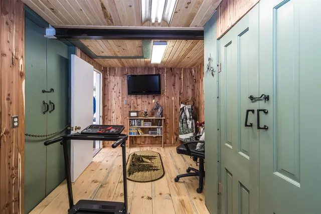 $1,499,000 | 640 Orchard Drive, Bridport, VT 05734