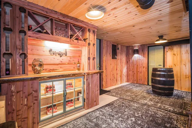 $1,499,000 | 640 Orchard Drive, Bridport, VT 05734