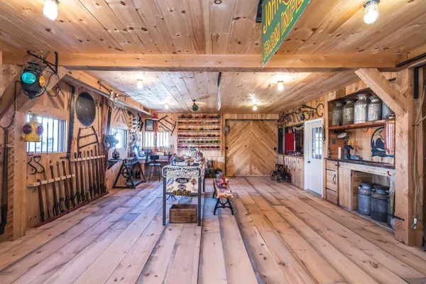 $1,499,000 | 640 Orchard Drive, Bridport, VT 05734