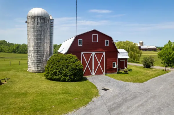 $1,499,000 | 640 Orchard Drive, Bridport, VT 05734