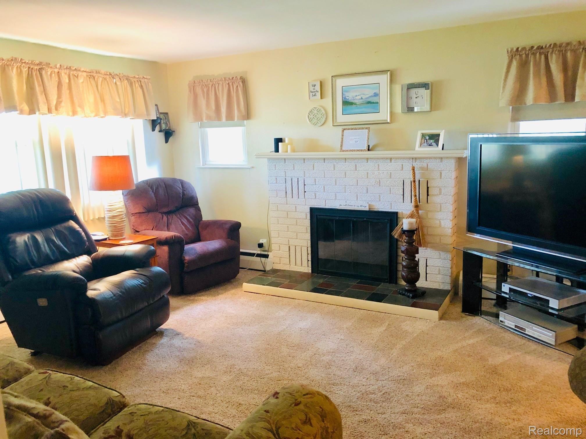 417 Carleton Rockwood Road Carleton, MI 48117 - Photo 11 of 25 c12.jpg