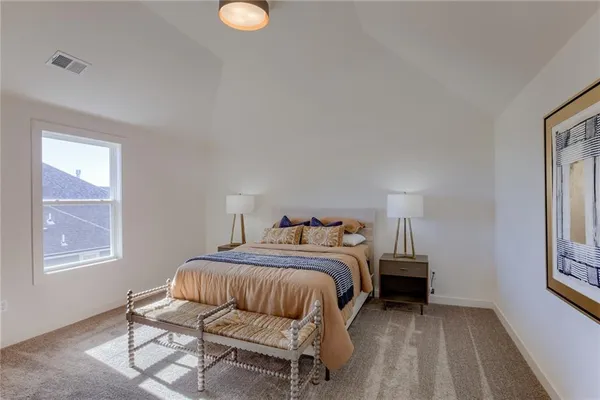 $950,522 | 2424 West 177th Street, Overland Park, KS 66085