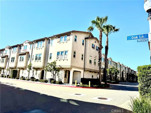 $3,700 | 14121 Oak Lane, Van Nuys, CA 91405