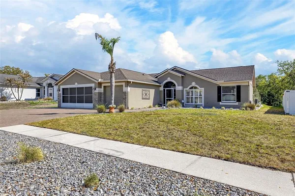 $525,000 | 12828 Raysbrook Drive, Riverview, FL 33569