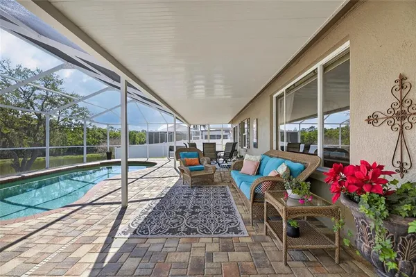 $525,000 | 12828 Raysbrook Drive, Riverview, FL 33569