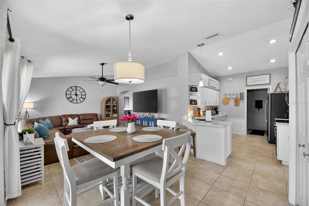 12828 Raysbrook Drive Riverview, FL 33569 - Photo 10 of 42