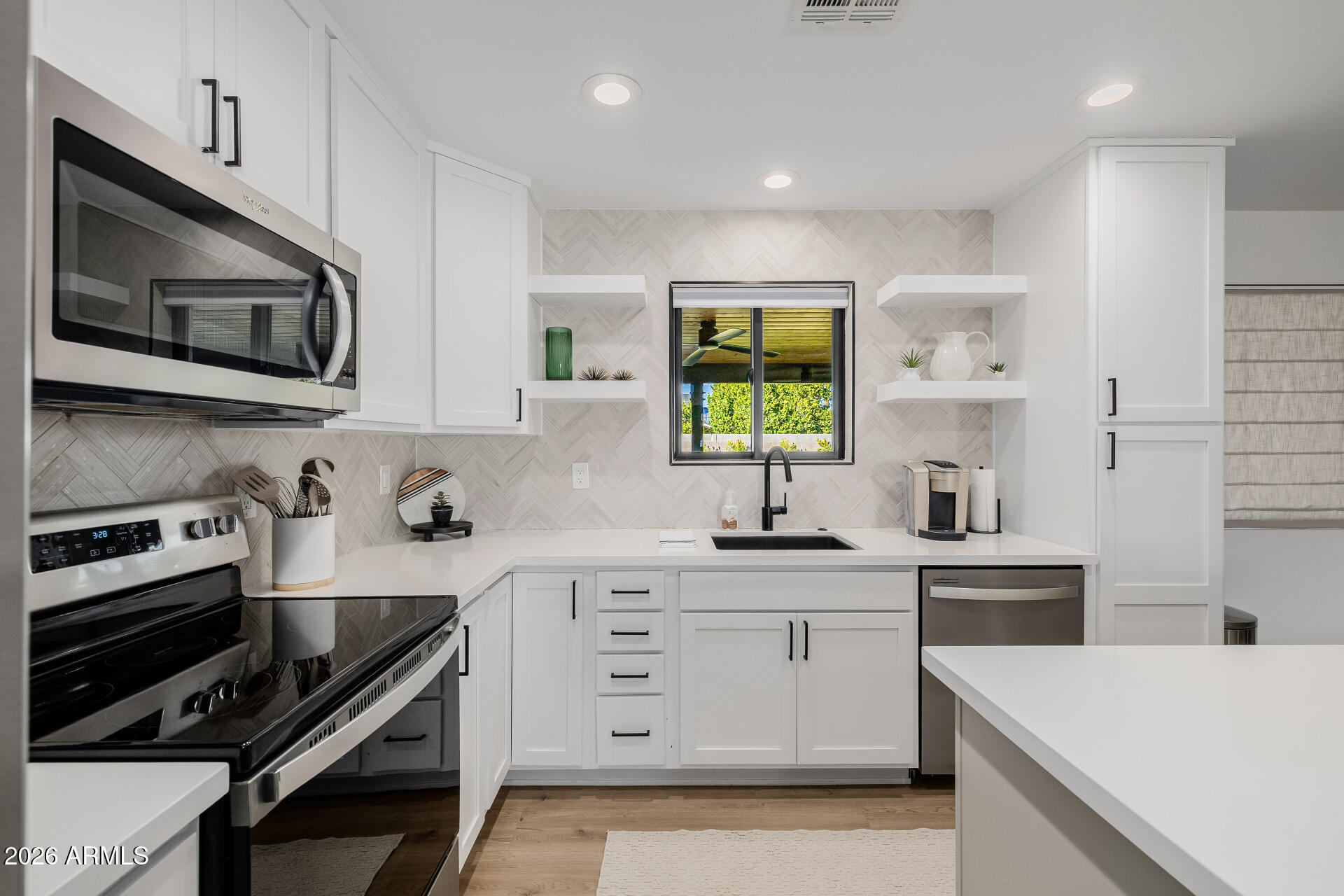 260 East Bruce Avenue Gilbert, AZ 85234 - Photo 17 of 60 22 Bruce