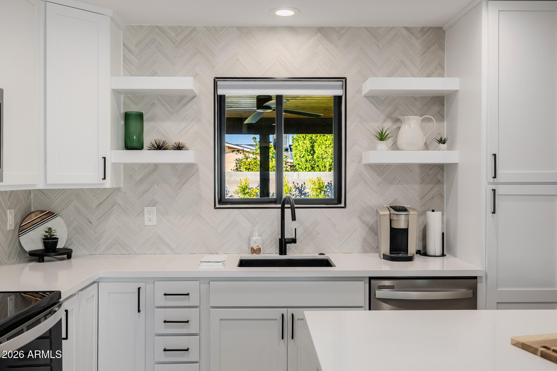 260 East Bruce Avenue Gilbert, AZ 85234 - Photo 18 of 60 23 Bruce