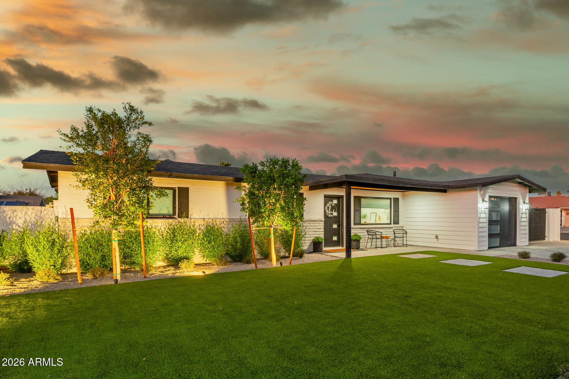 260 East Bruce Avenue Gilbert, AZ 85234 - Photo 3 of 60 03 Bruce