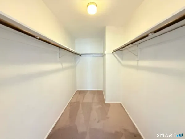 $2,300 | 14 Newtown Road, Unit A24, Danbury, CT 06810