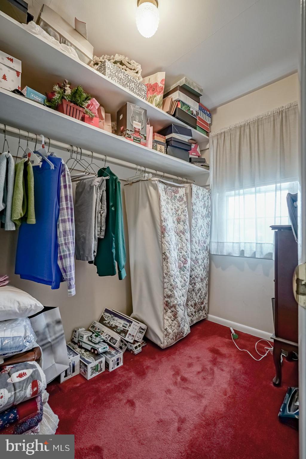 8 Meadow Road Pennsville, NJ 08070 - Photo 34 of 46 bedroom 2 walk-in closet