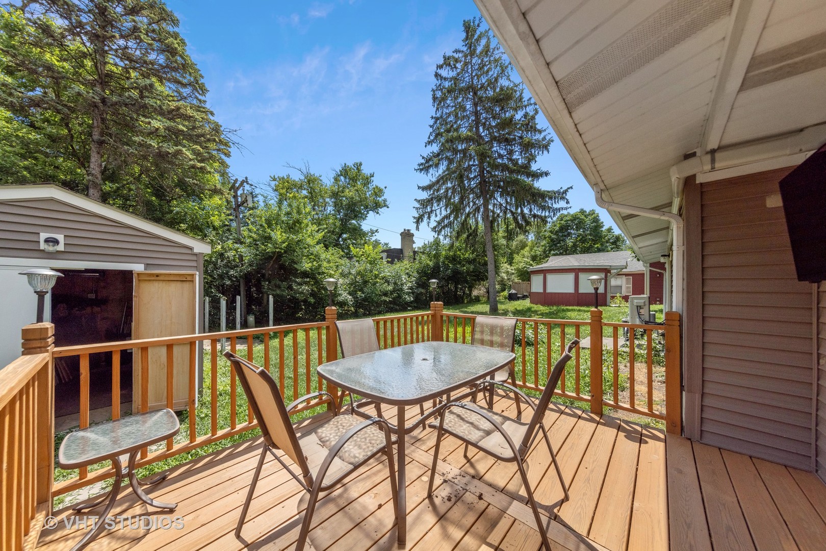 831 Warrenville Road Wheaton, IL 60189 - Photo 21 of 26 a balcony view with a seating space
