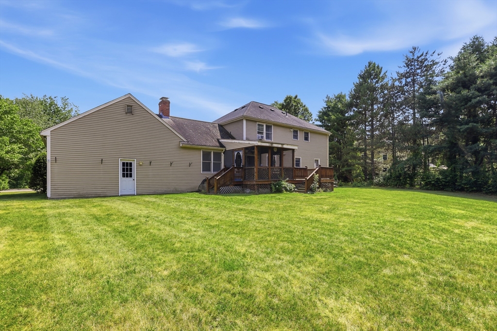 4 Oneida Place Hudson, MA 01749 - Photo 37 of 42