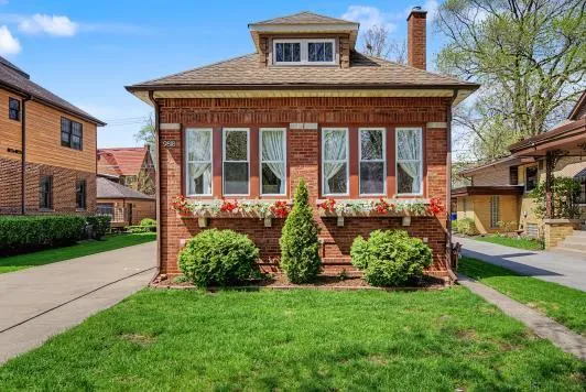 $495,000 | 9818 South Leavitt Street, Chicago, IL 60643