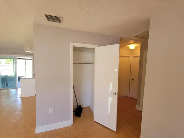 $299,999 | 11102 Mahin Lane, Riverview, FL 33578