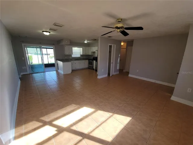 $299,999 | 11102 Mahin Lane, Riverview, FL 33578