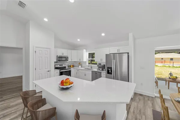 $292,900 | 6406 Northwest 61st Lane, Ocala, FL 34482