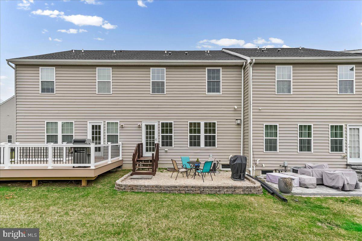 194 Tulsk Road Avondale, PA 19311 - Photo 3 of 41