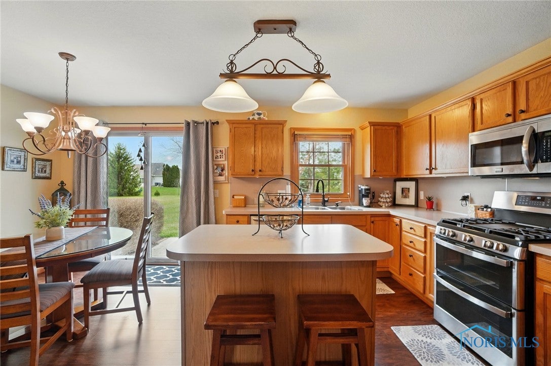 328 Blue Jacket Road Perrysburg, OH 43551 - Photo 14 of 47 Gallery Image 14