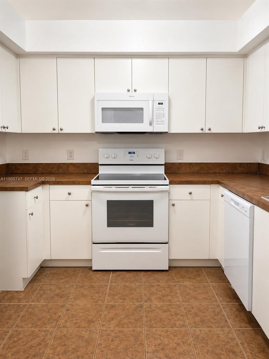 15470 Southwest 284th Street, Unit 3104 Homestead, FL 33033 - Photo 10 of 15