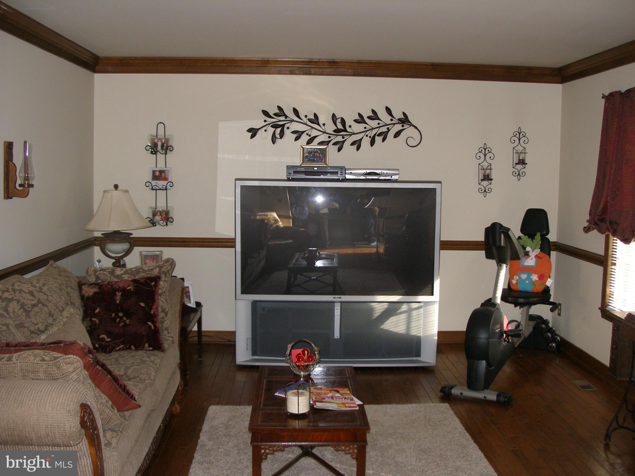 1629 Courthouse Road Stafford, VA 22554 - Photo 23 of 29 Living Room