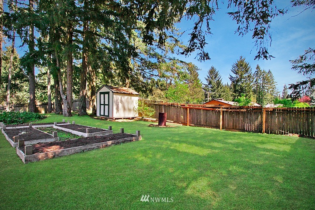 14402 158th Place Southeast Renton, WA 98059 - Photo 14 of 16 Gallery Image 14