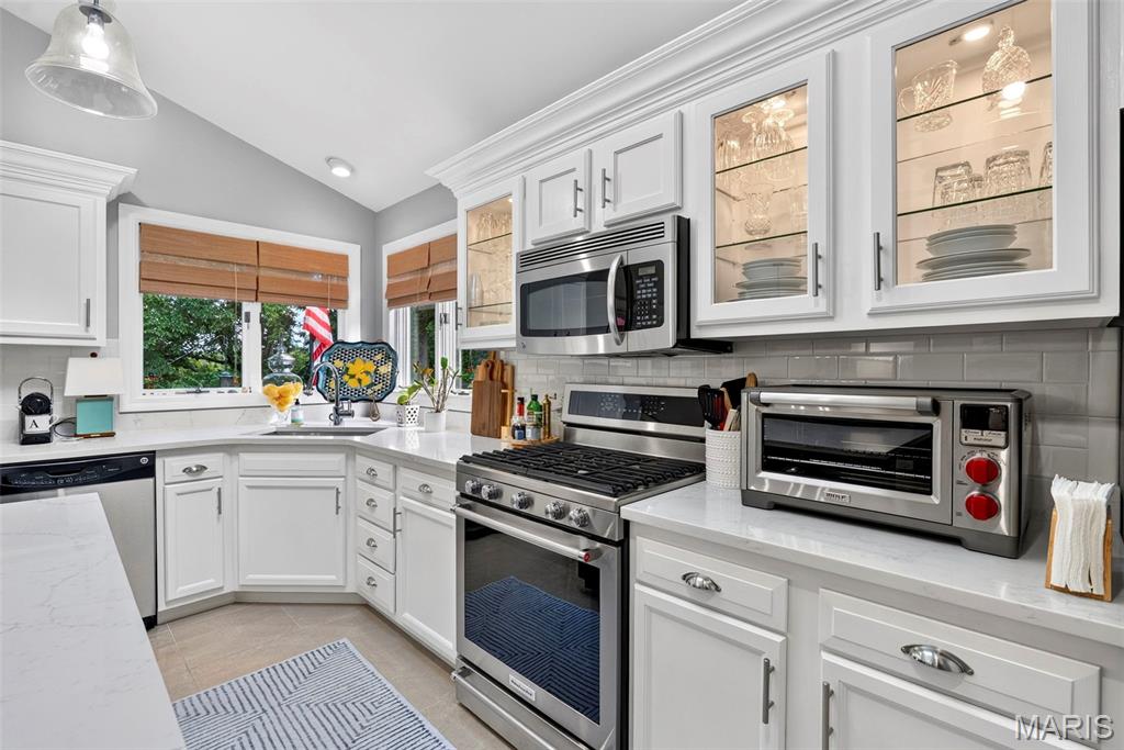 7058 Stony Ridge Road St. Louis, MO 63129 - Photo 24 of 72 Gallery Image 24