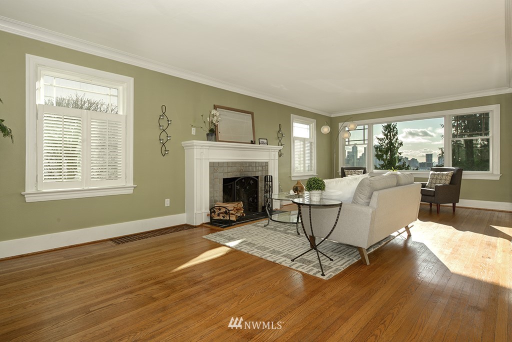 365 Prospect Street Seattle, WA 98109 - Photo 11 of 39 Gallery Image 11