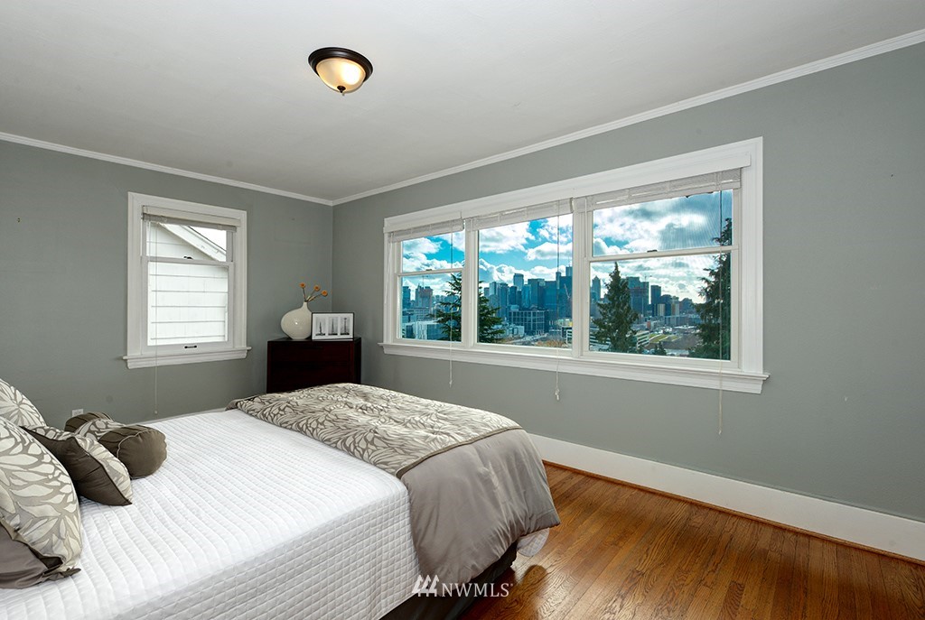 365 Prospect Street Seattle, WA 98109 - Photo 18 of 39 Gallery Image 18