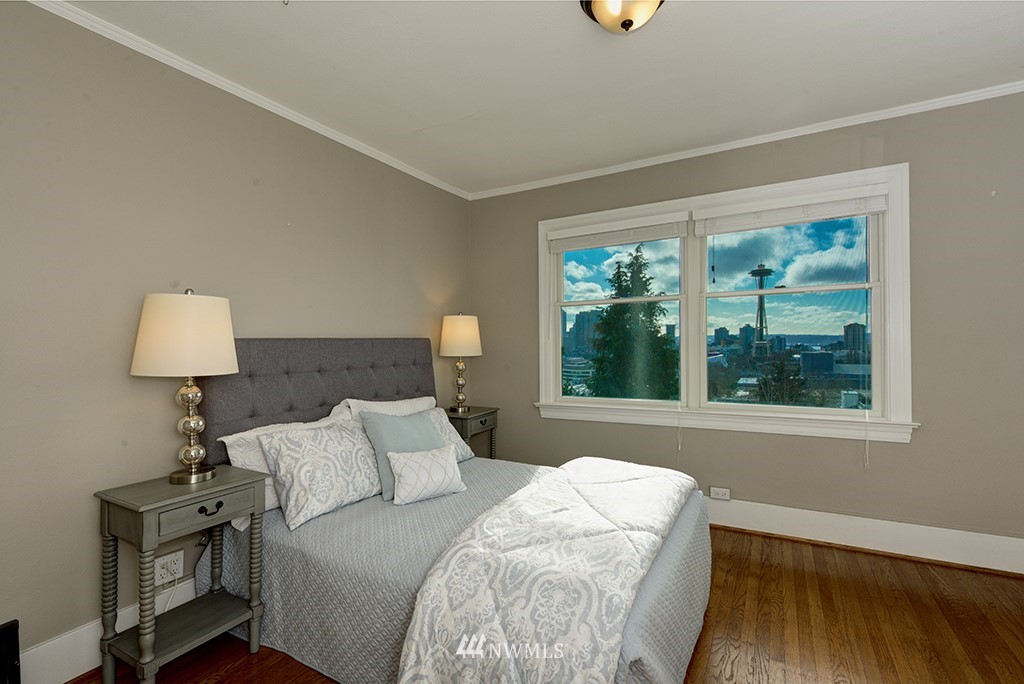 365 Prospect Street Seattle, WA 98109 - Photo 19 of 39 Gallery Image 19