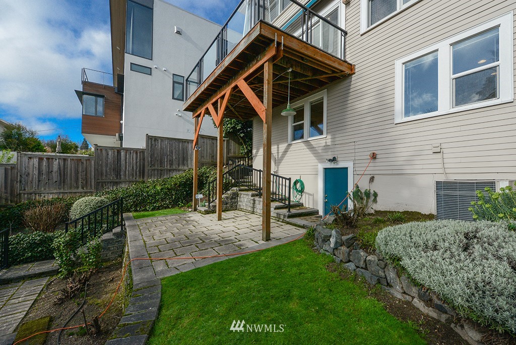 365 Prospect Street Seattle, WA 98109 - Photo 35 of 39 Gallery Image 35