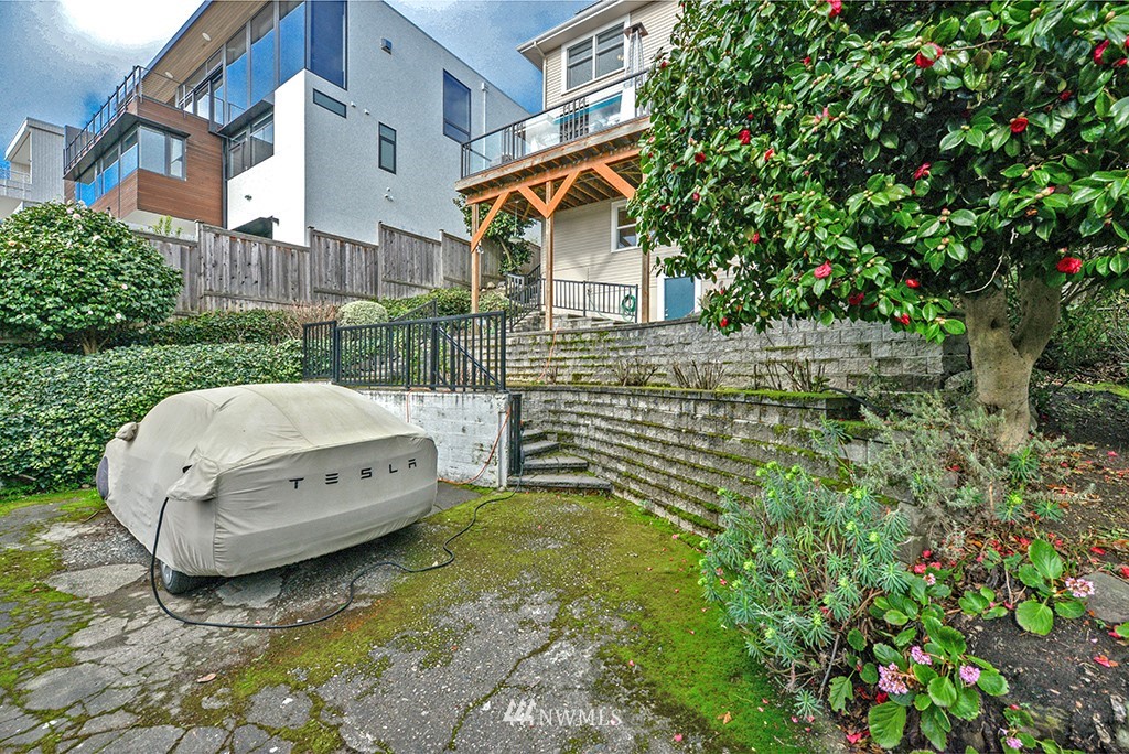 365 Prospect Street Seattle, WA 98109 - Photo 36 of 39 Gallery Image 36