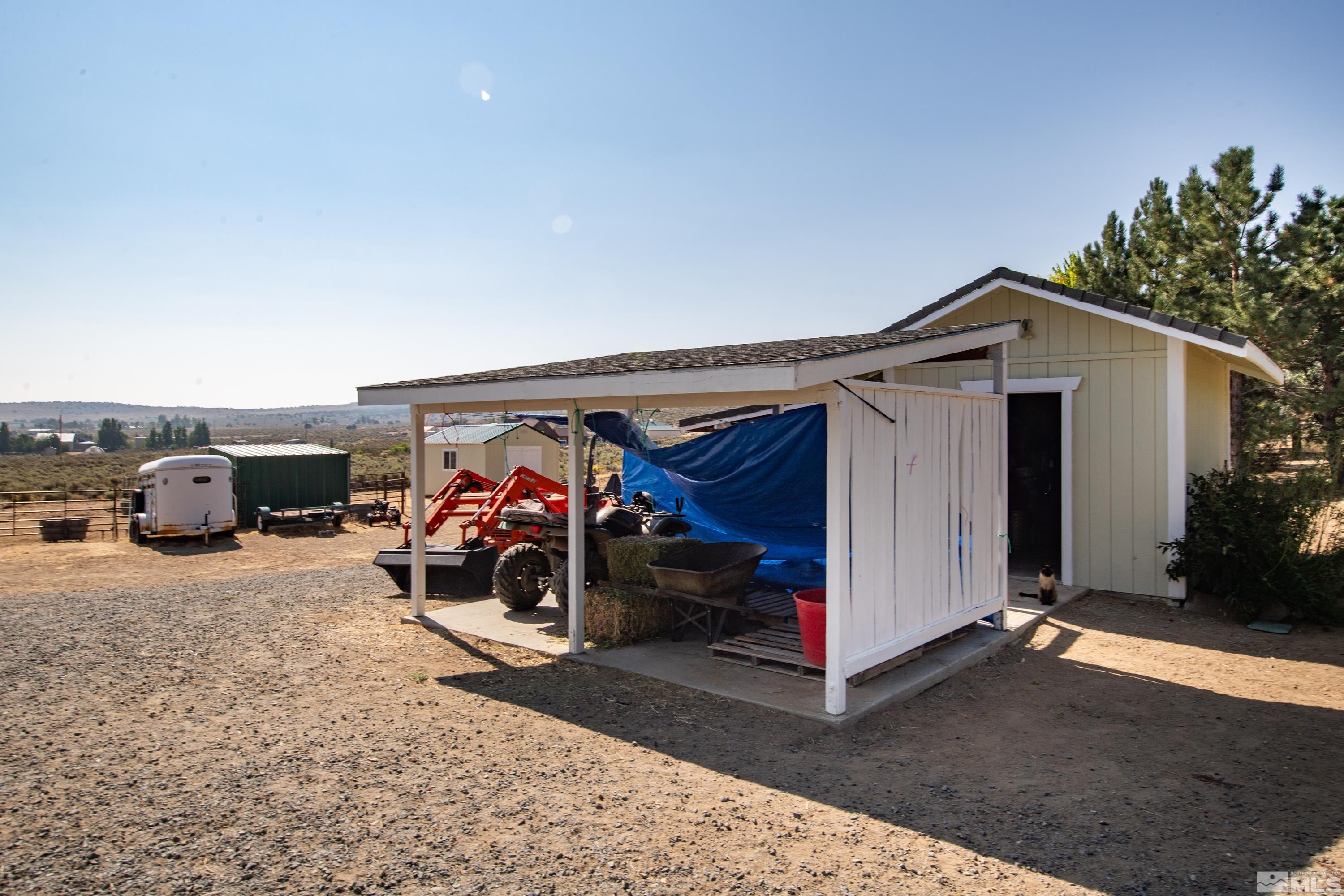 1339 Antelope Valley Road Reno, NV 89506 - Photo 28 of 40 a view of a car garage