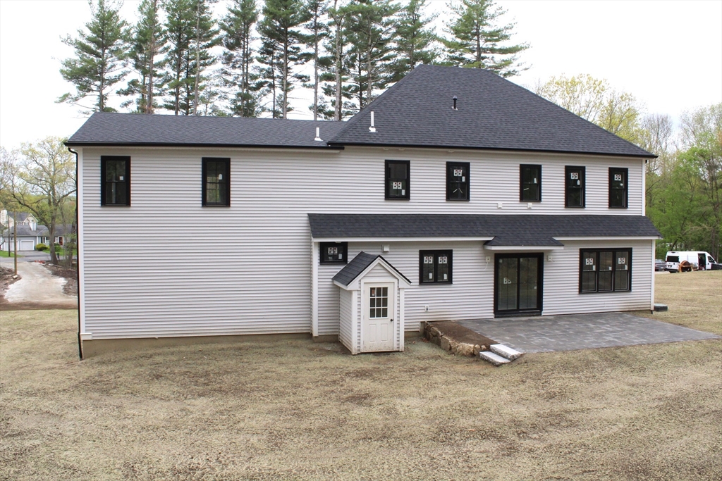 32 Mendon Street Upton, MA 01568 - Photo 9 of 30