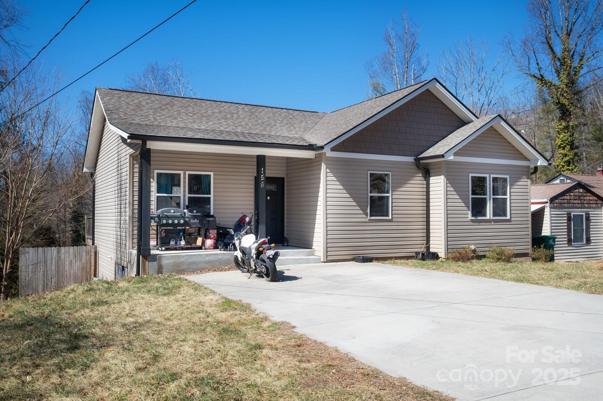 156 Locust Court Arden, NC 28704 - Photo 1 of 20 Gallery Image 1