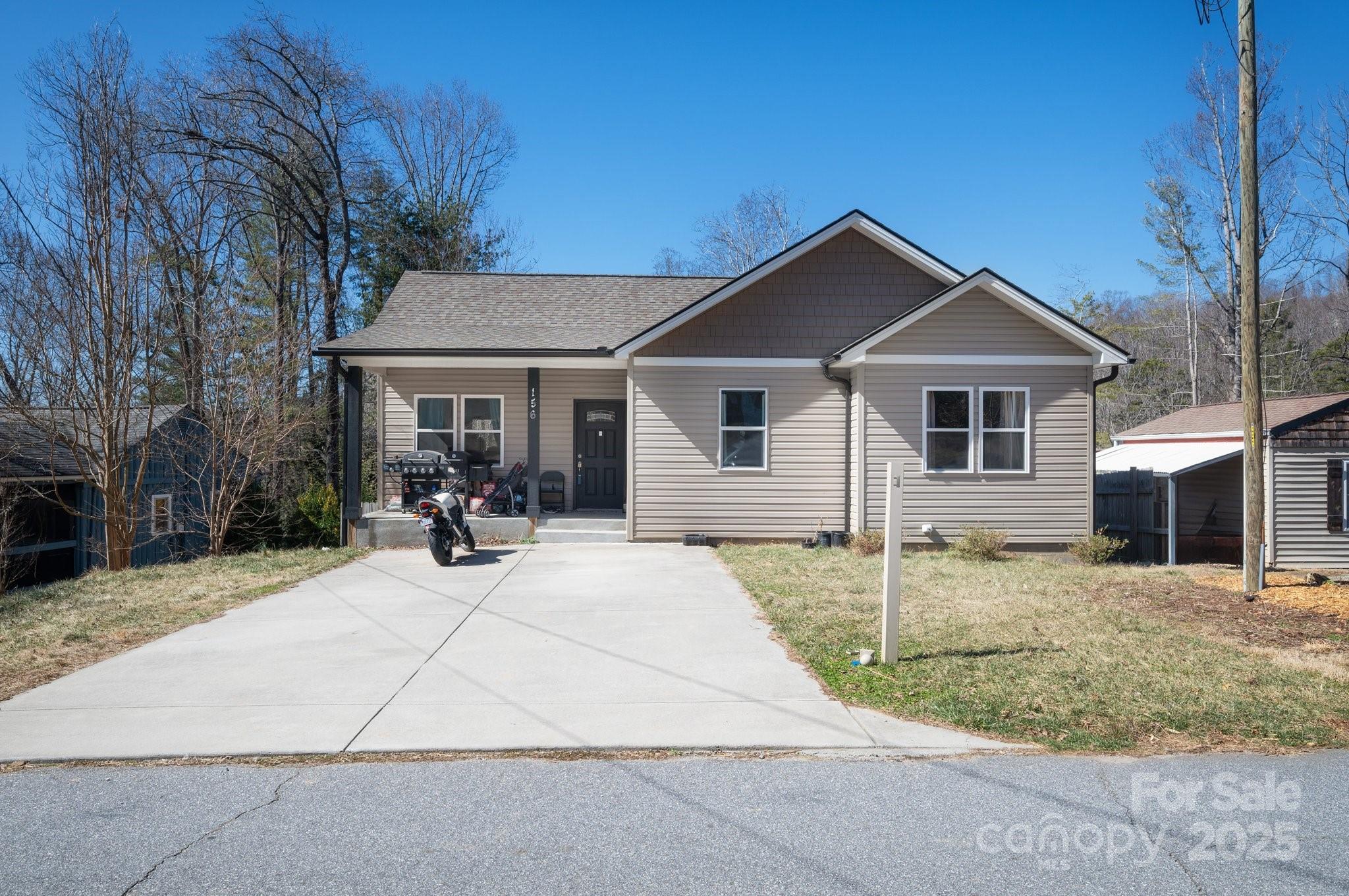 156 Locust Court Arden, NC 28704 - Photo 3 of 20 Gallery Image 3