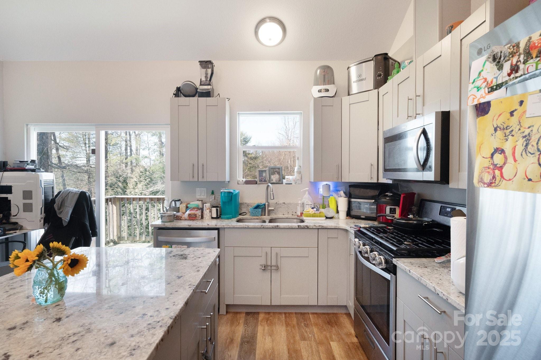 156 Locust Court Arden, NC 28704 - Photo 8 of 20 Gallery Image 8