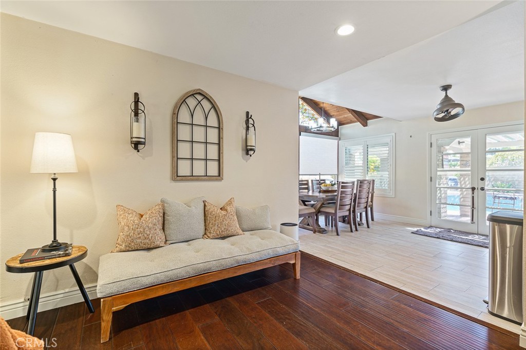 2817 Ridgewood Street Santa Ana, CA 92705 - Photo 14 of 41