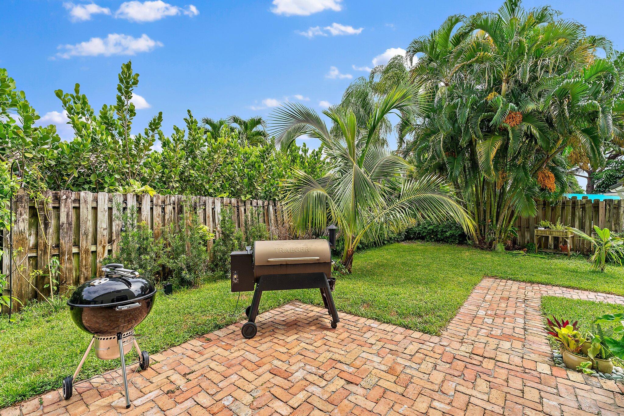 97 Beechwood Trail Tequesta, FL 33469 - Photo 105 of 113 089-97BeechwoodTrail-Tequesta-FL-SMALL