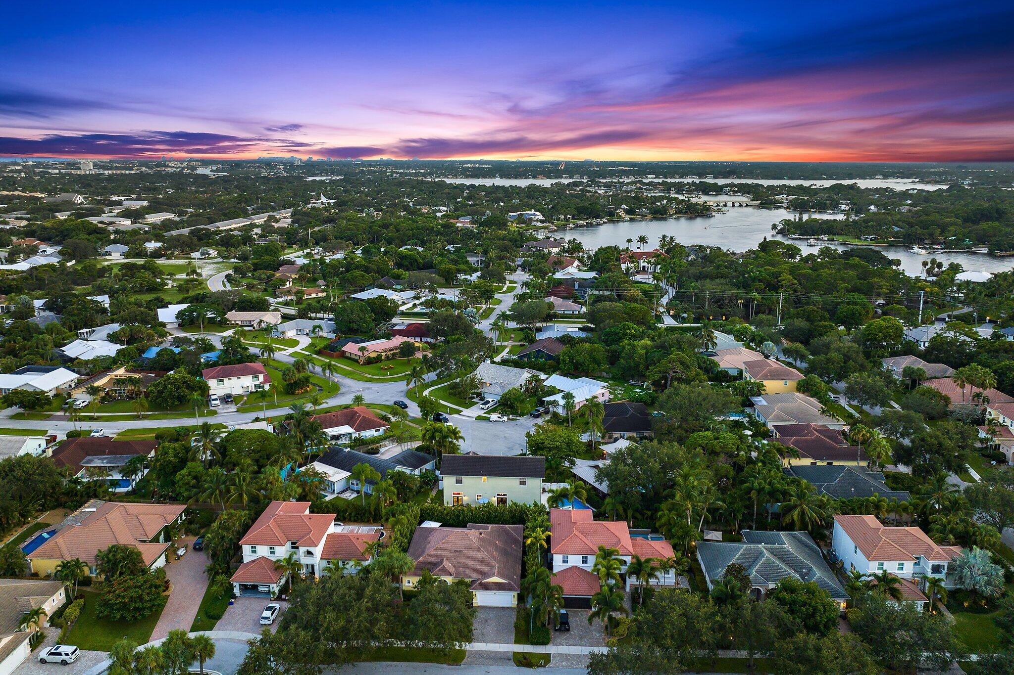 97 Beechwood Trail Tequesta, FL 33469 - Photo 3 of 113 004-97BeechwoodTrail-Tequesta-FL-SMALL