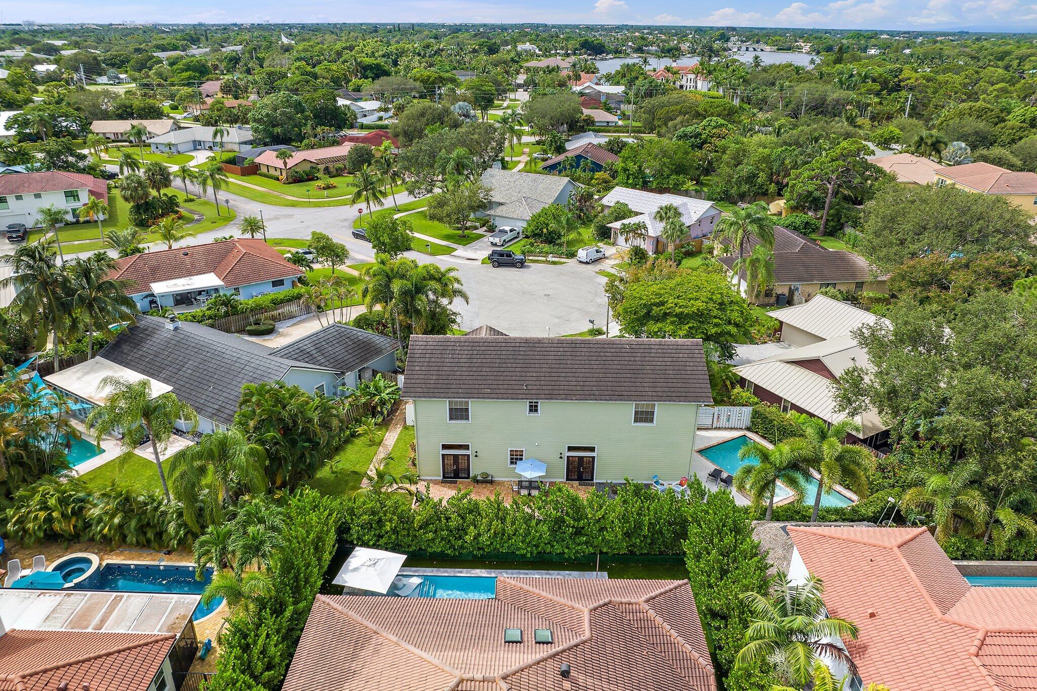 97 Beechwood Trail Tequesta, FL 33469 - Photo 43 of 113 016-97BeechwoodTrail-Tequesta-FL-SMALL