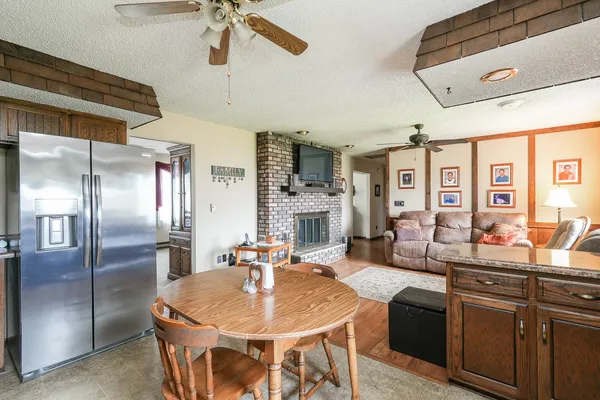 $279,900 | 4906 West Hilltop Drive, Kankakee, IL 60901