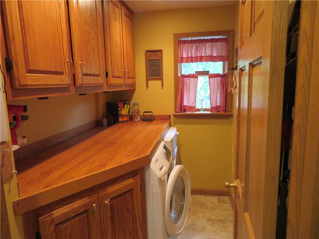274 Myers Road Vandergrift, PA 15690 - Photo 13 of 25