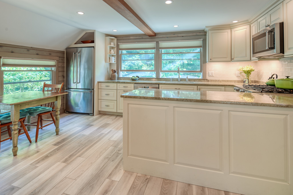 101 Longview Road West Tisbury, MA 02568 - Photo 5 of 45 Updated kitchen