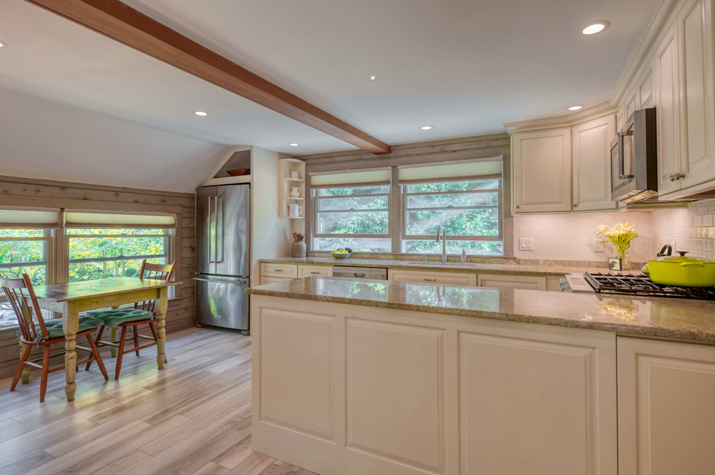 101 Longview Road West Tisbury, MA 02568 - Photo 6 of 45 breakfast nook in kitchen