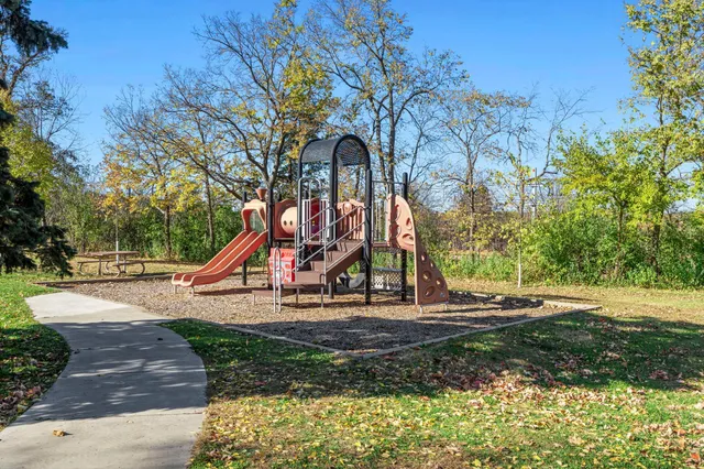 $995,000 | 6225 West 37th Street, St. Louis Park, MN 55416