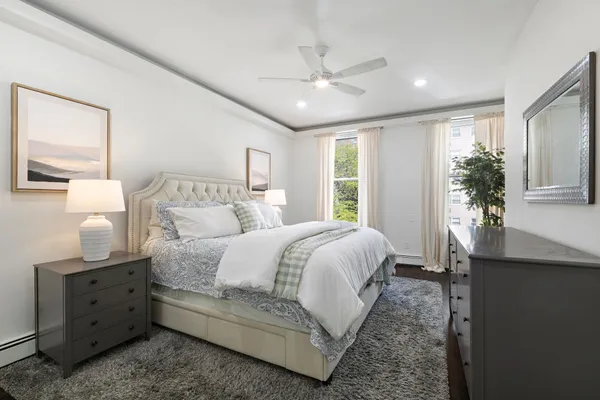 $899,999 | 304 Hudson Street, Unit 3, Hoboken, NJ 07030