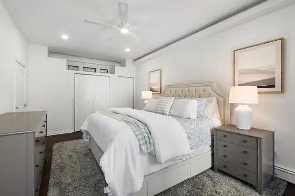 $899,999 | 304 Hudson Street, Unit 3, Hoboken, NJ 07030